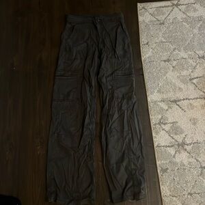 American eagle stretchy materials size (000)
